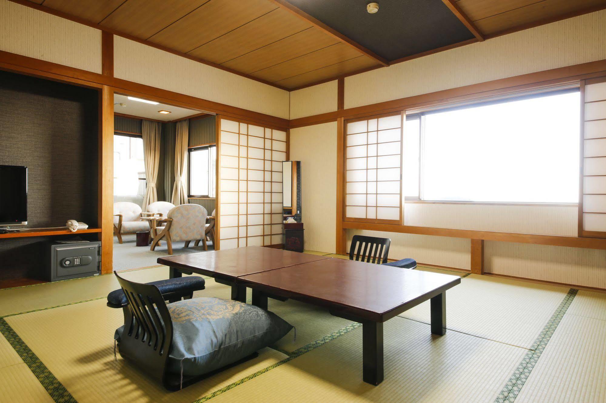 Resort Hills Toyohama Soranokaze Тоба Екстериор снимка